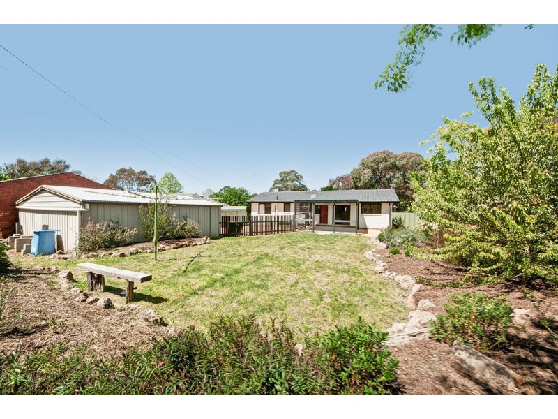 12 Mcleod Place, Kambah ACT 2902