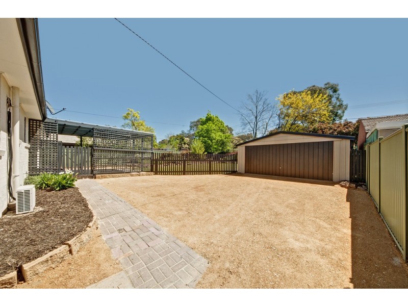 12 Mcleod Place, Kambah ACT 2902