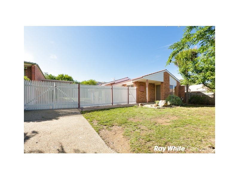 14  Wilson Crescent, Banks ACT 2906