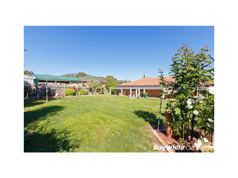 99 Lawrence Wackett Crescent, Theodore ACT 2905