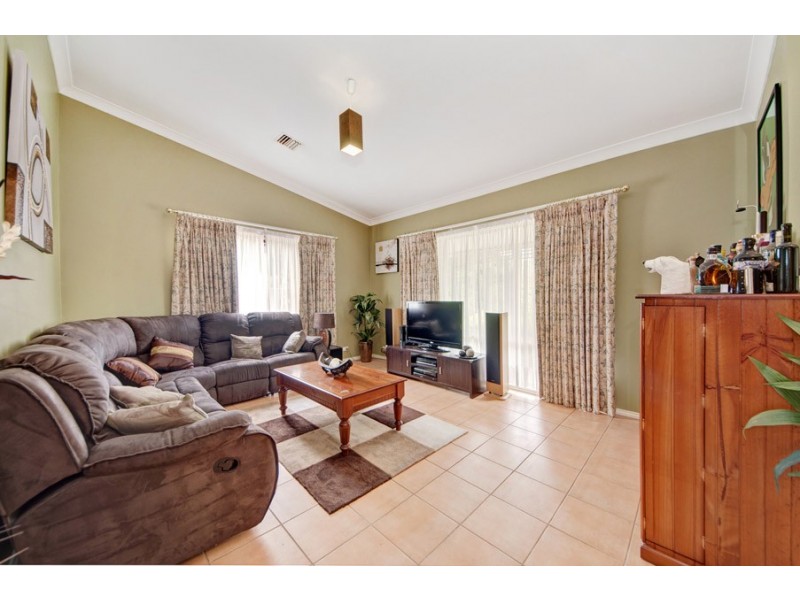 146 Jim Pike Avenue, Gordon ACT 2906