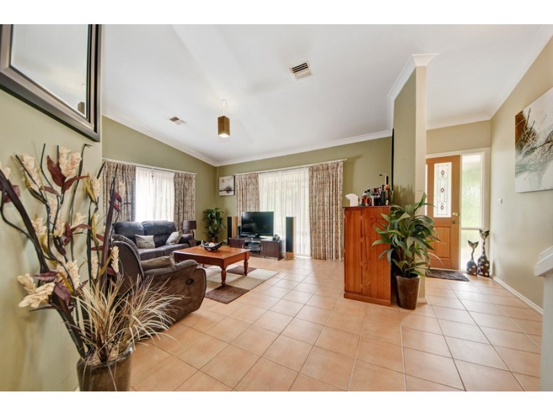 146 Jim Pike Avenue, Gordon ACT 2906