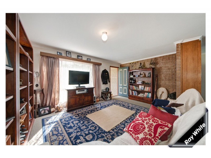 84 Jim Pike Avenue, Gordon ACT 2906