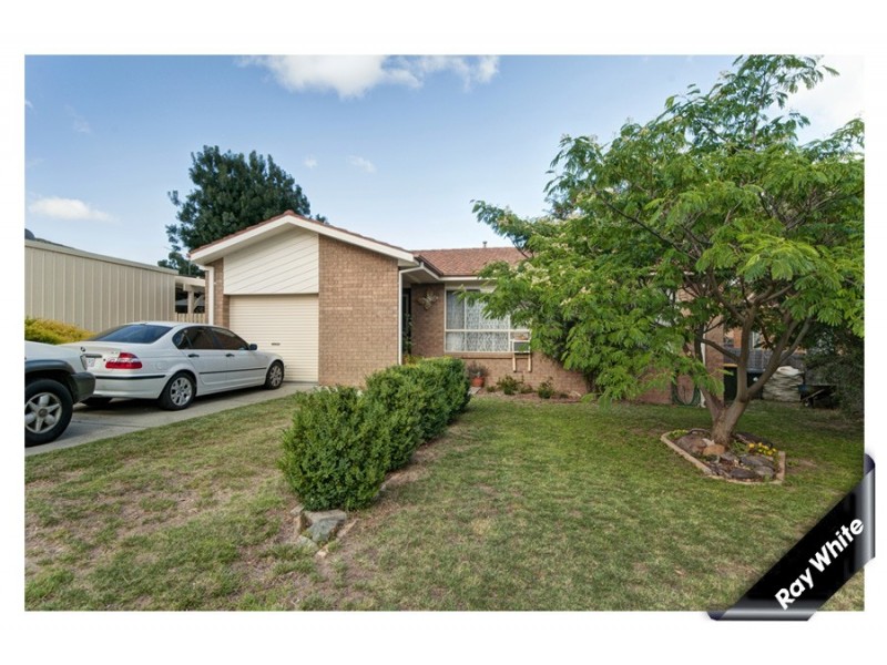 84 Jim Pike Avenue, Gordon ACT 2906