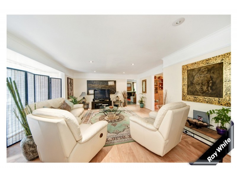 11 Carr Crescent, Wanniassa ACT 2903