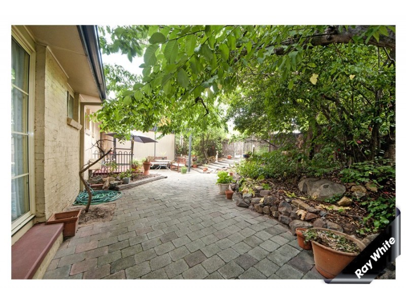11 Carr Crescent, Wanniassa ACT 2903