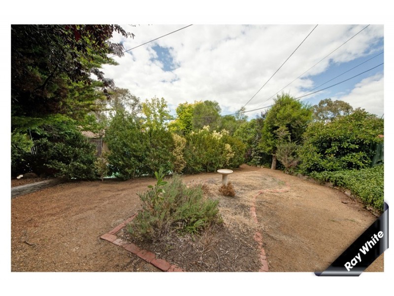 11 Carr Crescent, Wanniassa ACT 2903