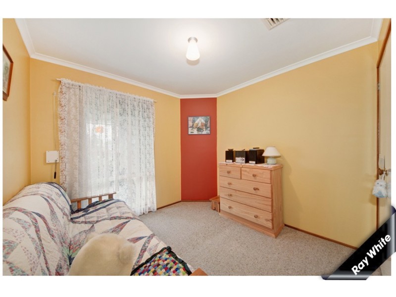 2 West Place, Banks ACT 2906