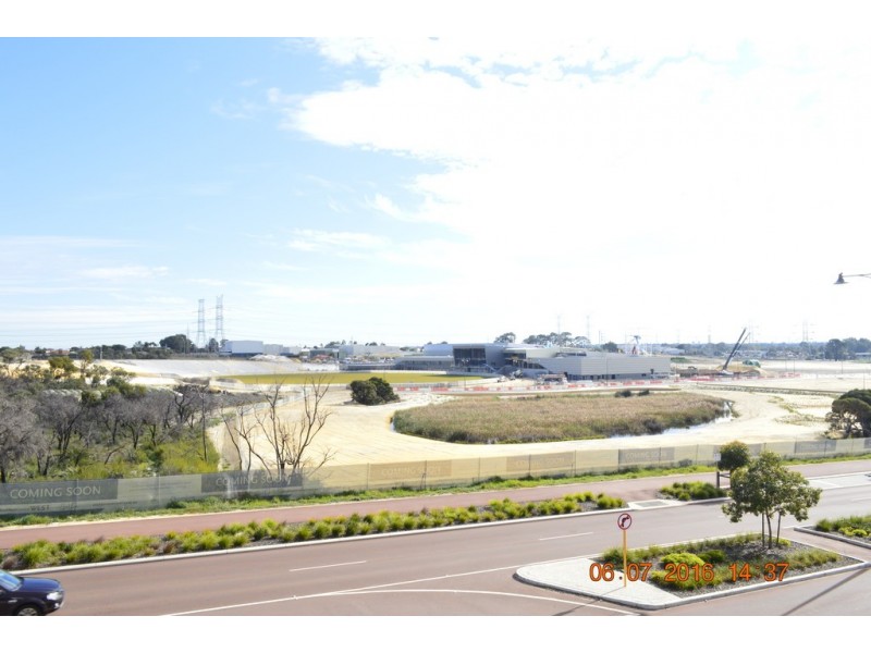 52/2 Stockton Bend, Cockburn Central WA 6164