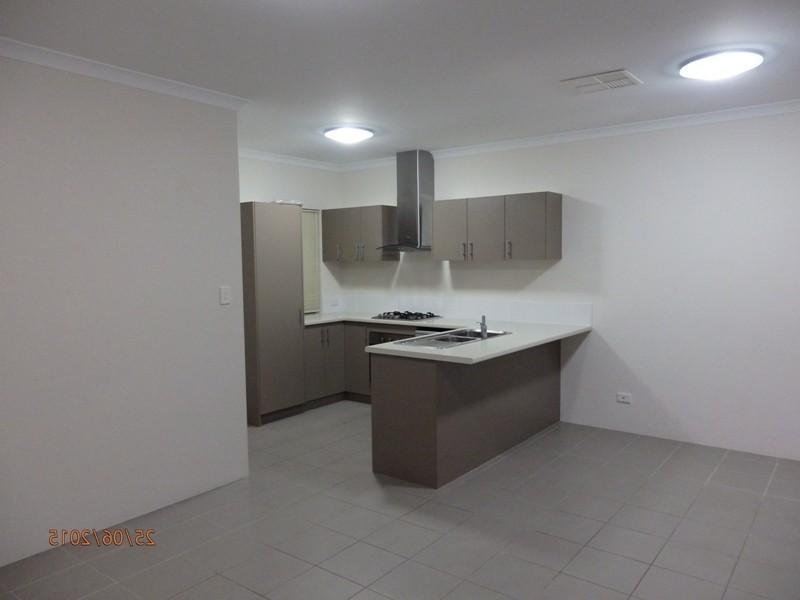 6/19 Pittwater Way, Success WA 6164