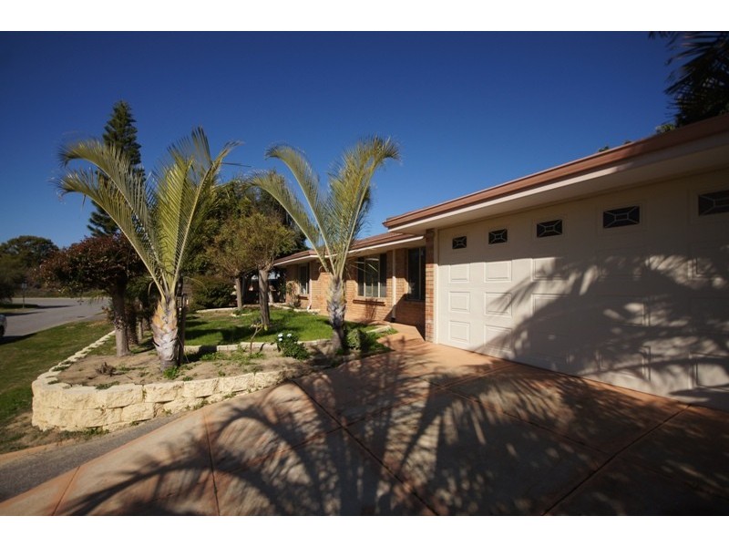 51 Wardell Loop, Dudley Park WA 6210