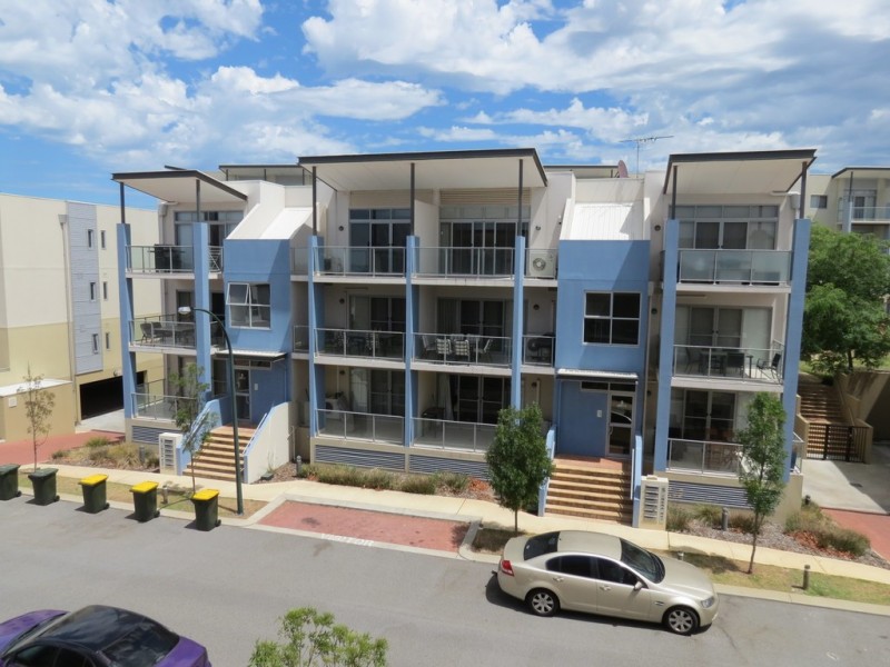 15/6 Ibera Way, Success WA 6164