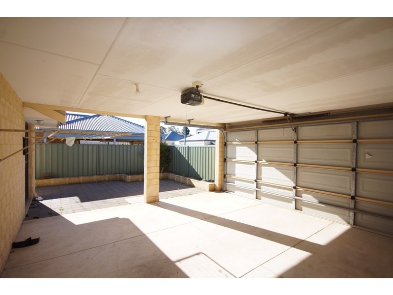 111 Beenyup Road, Atwell WA 6164