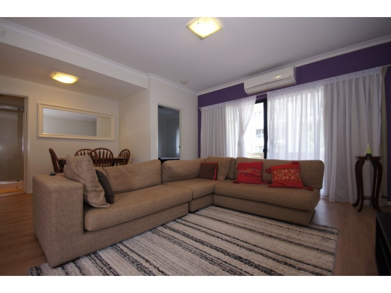 23/2 Stockton Bend, Cockburn Central WA 6164