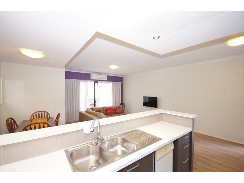 23/2 Stockton Bend, Cockburn Central WA 6164