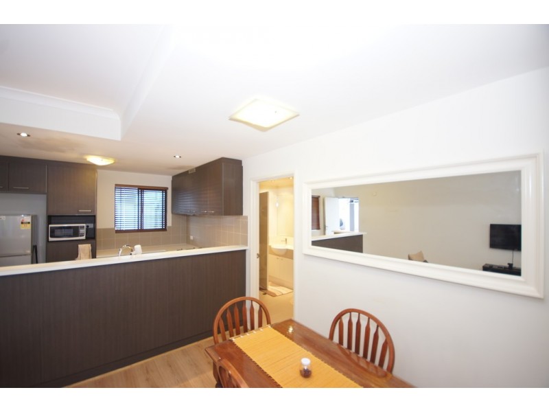 23/2 Stockton Bend, Cockburn Central WA 6164