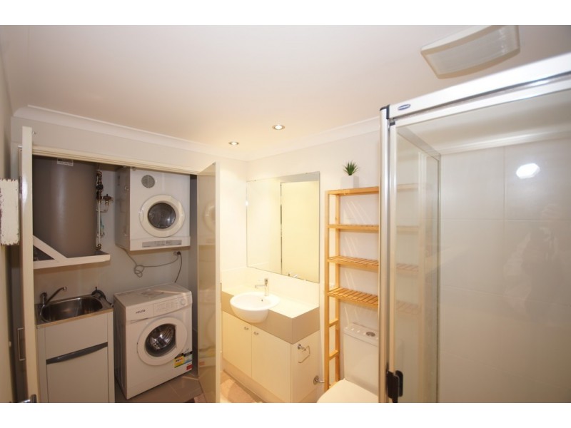 23/2 Stockton Bend, Cockburn Central WA 6164