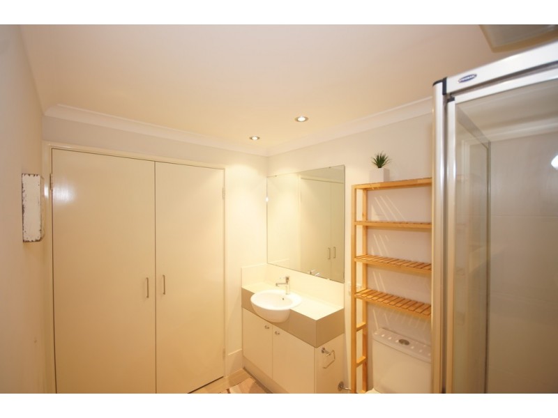 23/2 Stockton Bend, Cockburn Central WA 6164