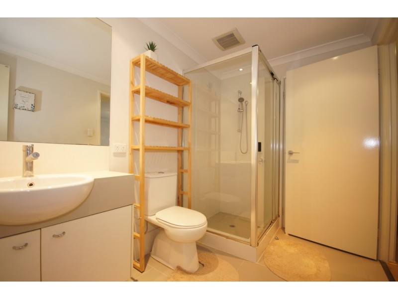 23/2 Stockton Bend, Cockburn Central WA 6164