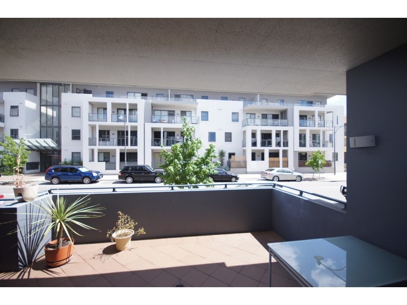 23/2 Stockton Bend, Cockburn Central WA 6164