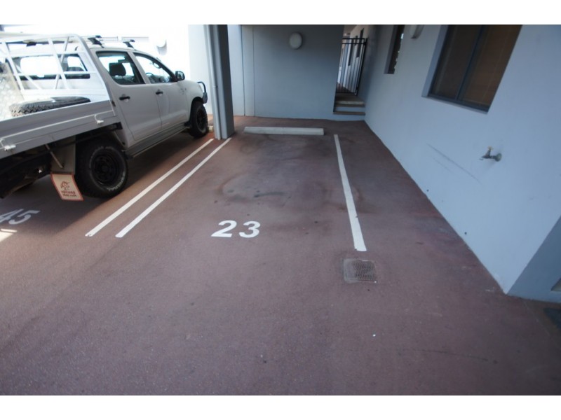 23/2 Stockton Bend, Cockburn Central WA 6164