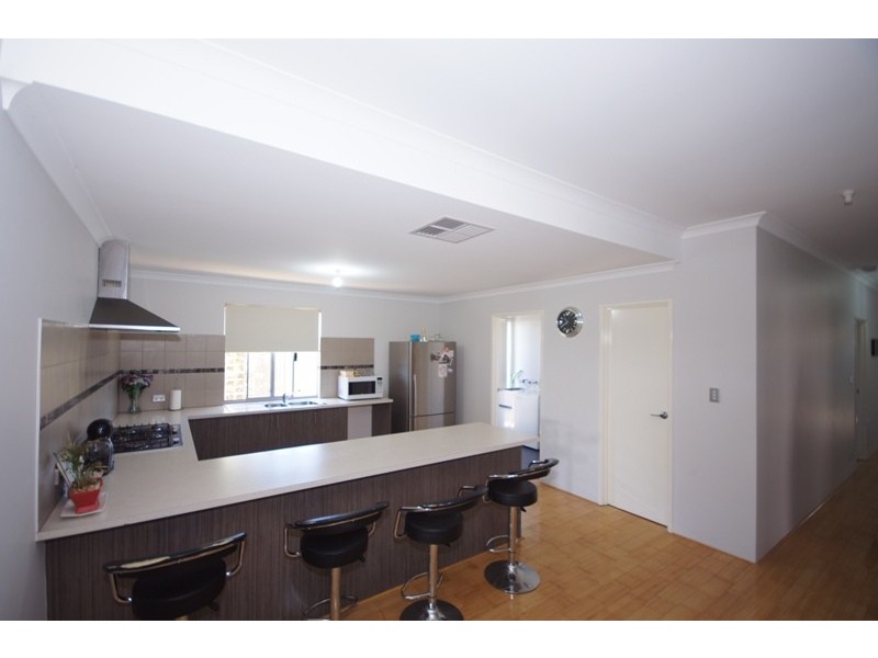 54 Lafayette Avenue, Harrisdale WA 6112