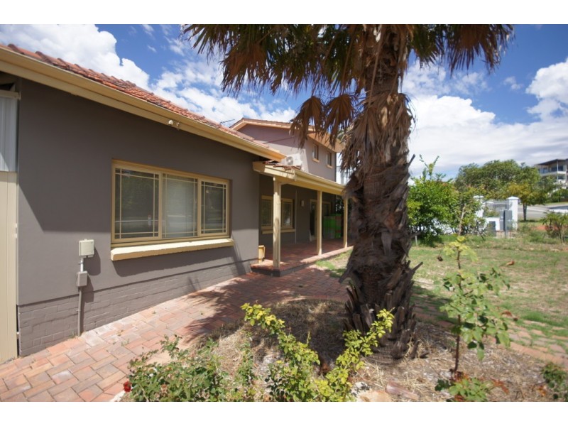 81 Bateman Road, Mount Pleasant WA 6153
