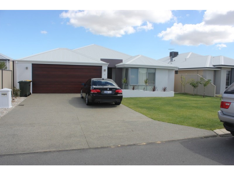9 WEYMOUTH ROAD, Aubin Grove WA 6164