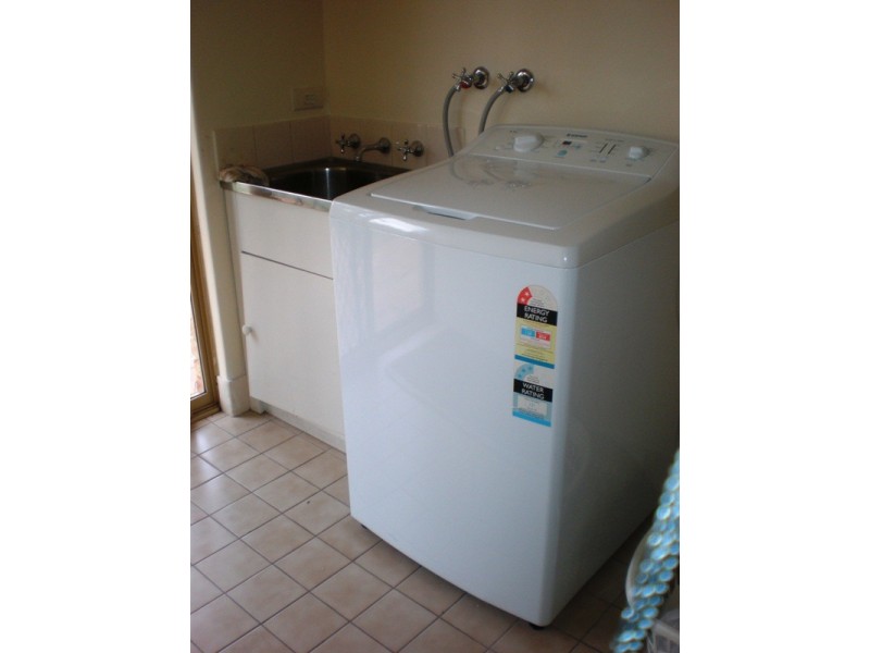 17 Mapstone Gardens Room A, Murdoch WA 6150