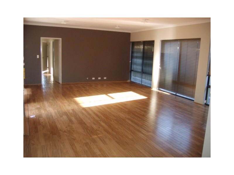 23 Aurora Drive, Atwell WA 6164