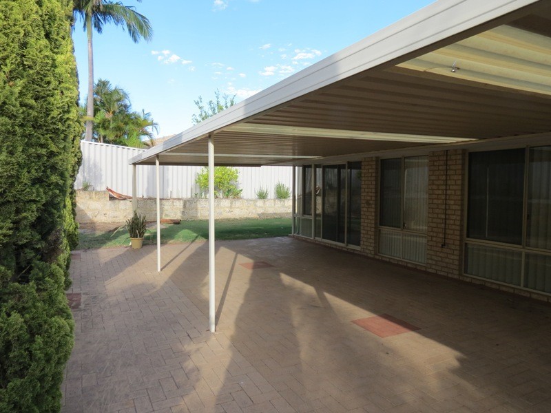 21 Dundee Street, Leeming WA 6149