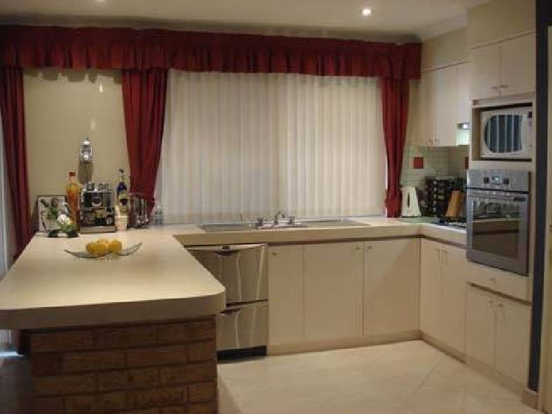 28 Carlhausen Close, Atwell WA 6164