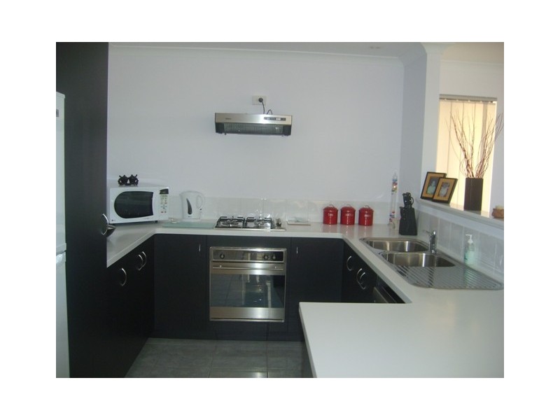 20/31 Barfeild Road, Hammond Park WA 6164