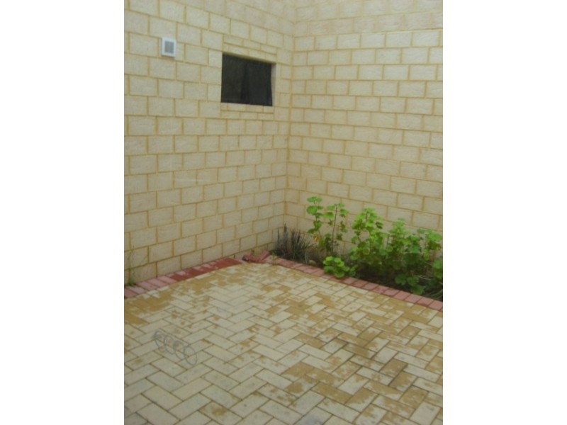 2/1 Nottinghill Street, Joondalup WA 6027