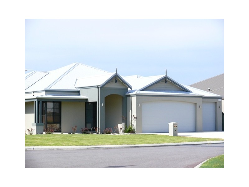 10 Conimbla Lane, Aubin Grove WA 6164
