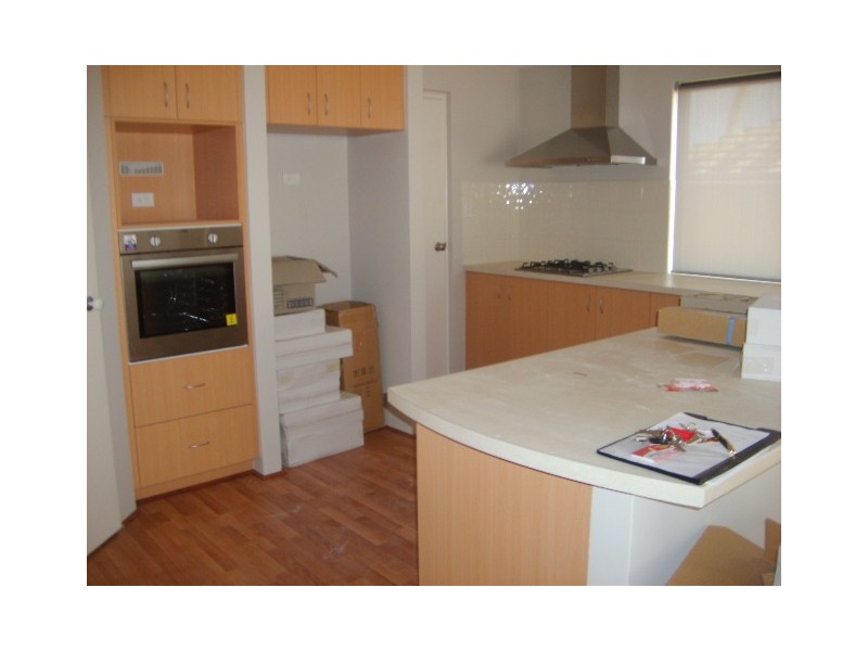 8 Ringwood Loop, Wellard WA 6170