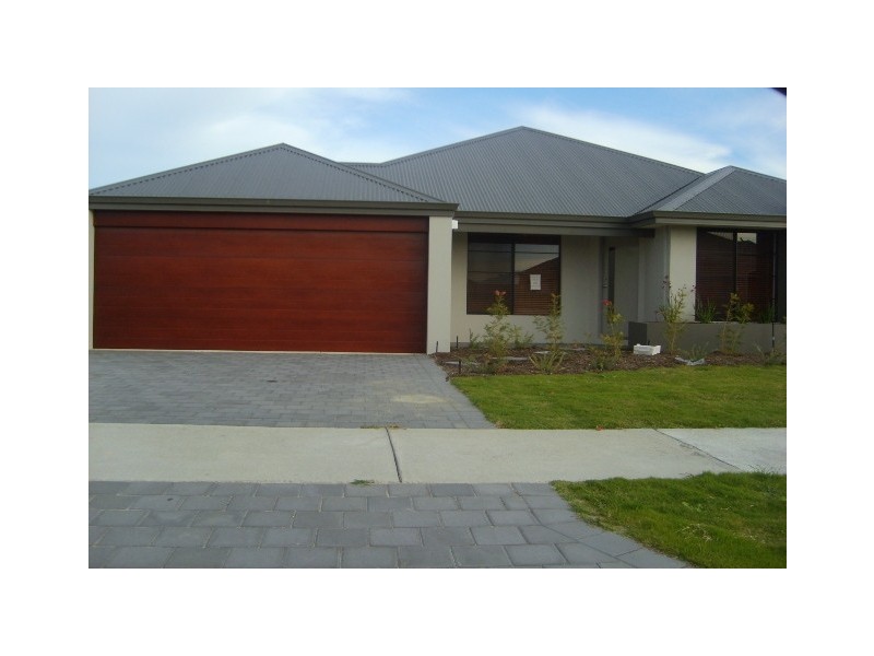 10 Cotswold Parade, Aubin Grove WA 6164