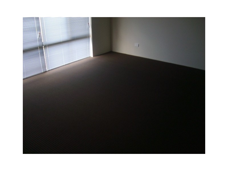 1 Dorsal Bend, Hammond Park WA 6164