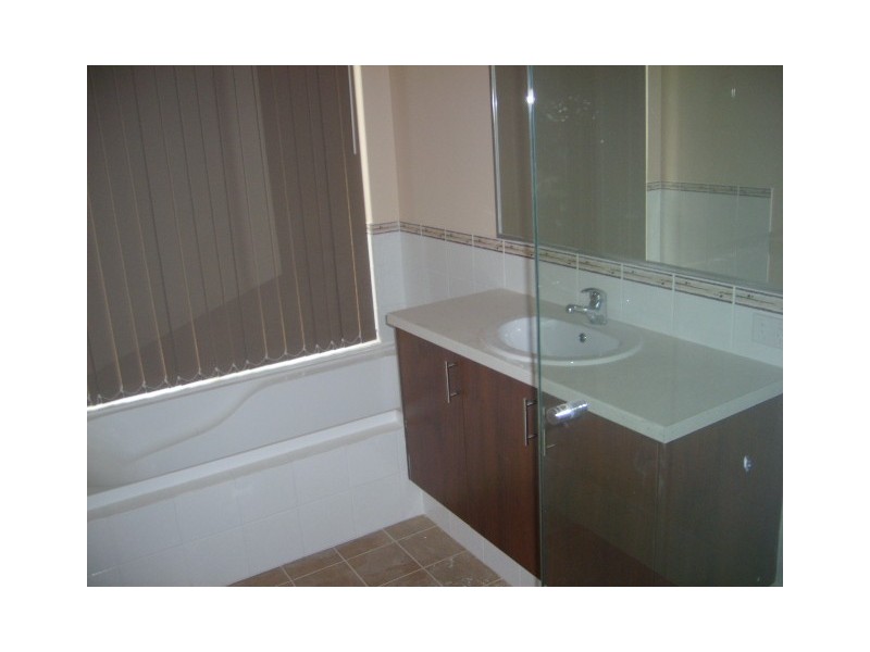 5 Scarab Court, Halls Head WA 6210