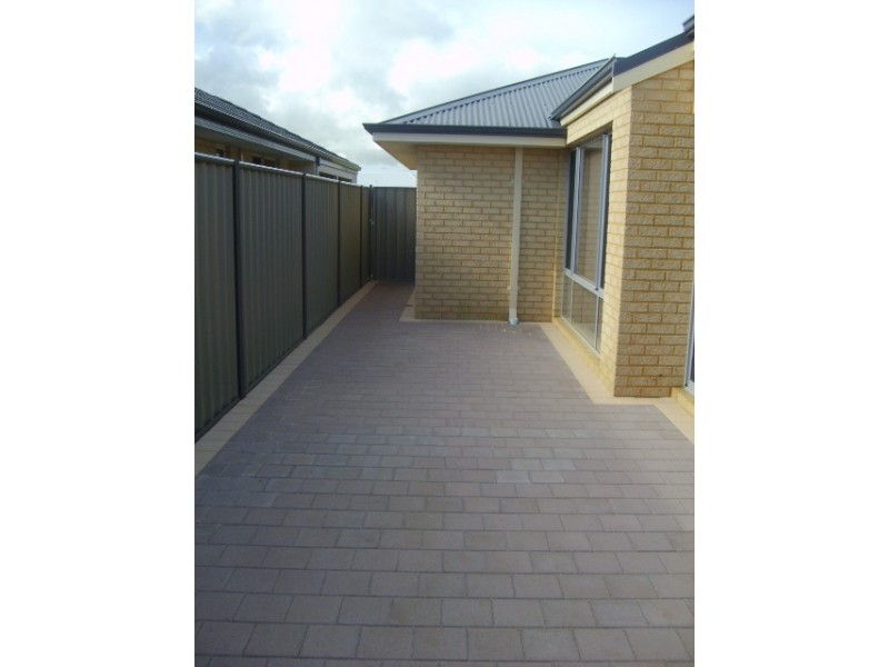 10  Kalannie Gardens – LEASED !! MORE WANTED!!, Baldivis WA 6171