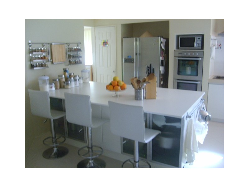 77 Aitken Court, Winthrop WA 6150