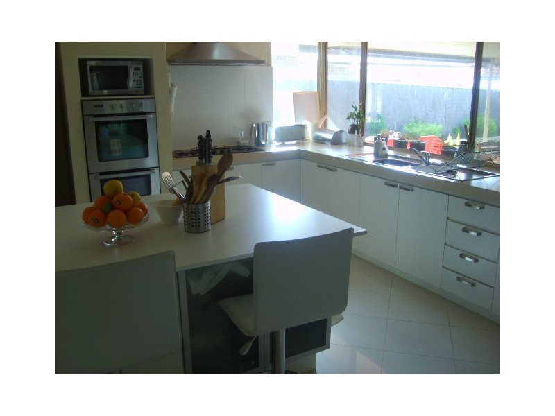 77 Aitken Court, Winthrop WA 6150