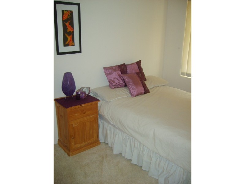 77 Aitken Court, Winthrop WA 6150