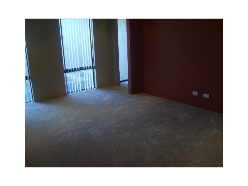 7 Brock Lane, Success WA 6164