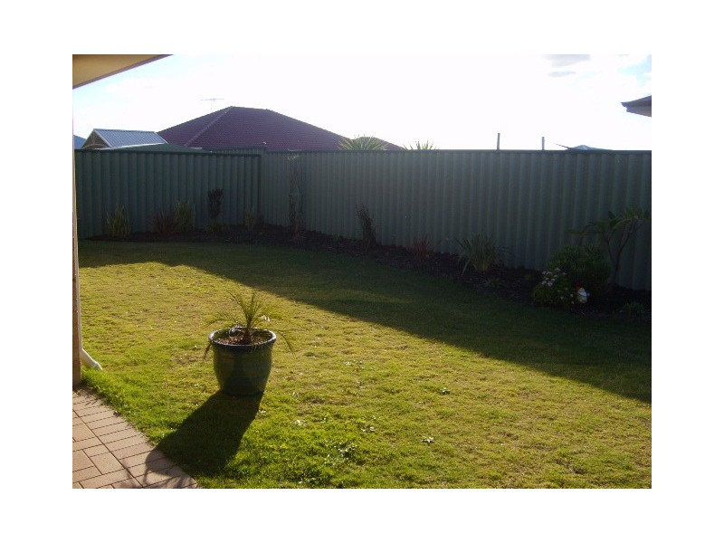 12 Cathedral Link, Aubin Grove WA 6164
