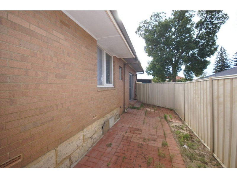 7 Chesson Place, Riverton WA 6148