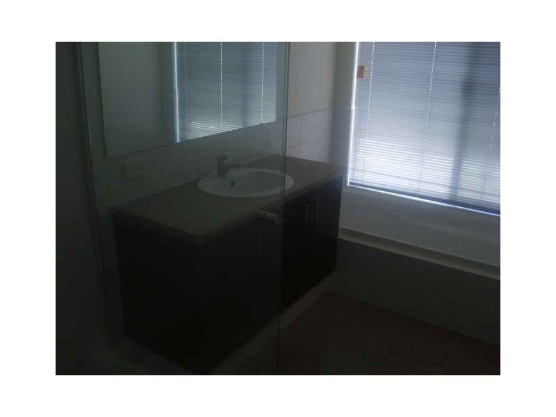 12 Camden Blvd, Aubin Grove WA 6164