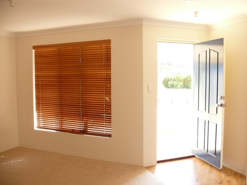 15 Ringwood Loop, Wellard WA 6170