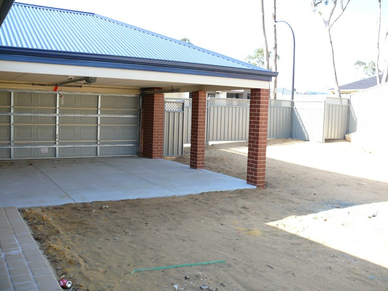 15 Ringwood Loop, Wellard WA 6170