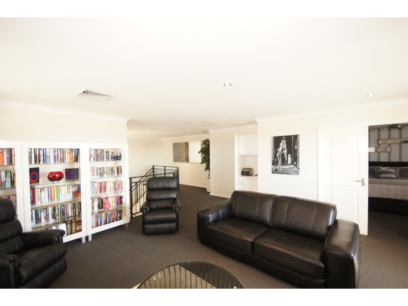 12 Black Swan Rise, Beeliar WA 6164